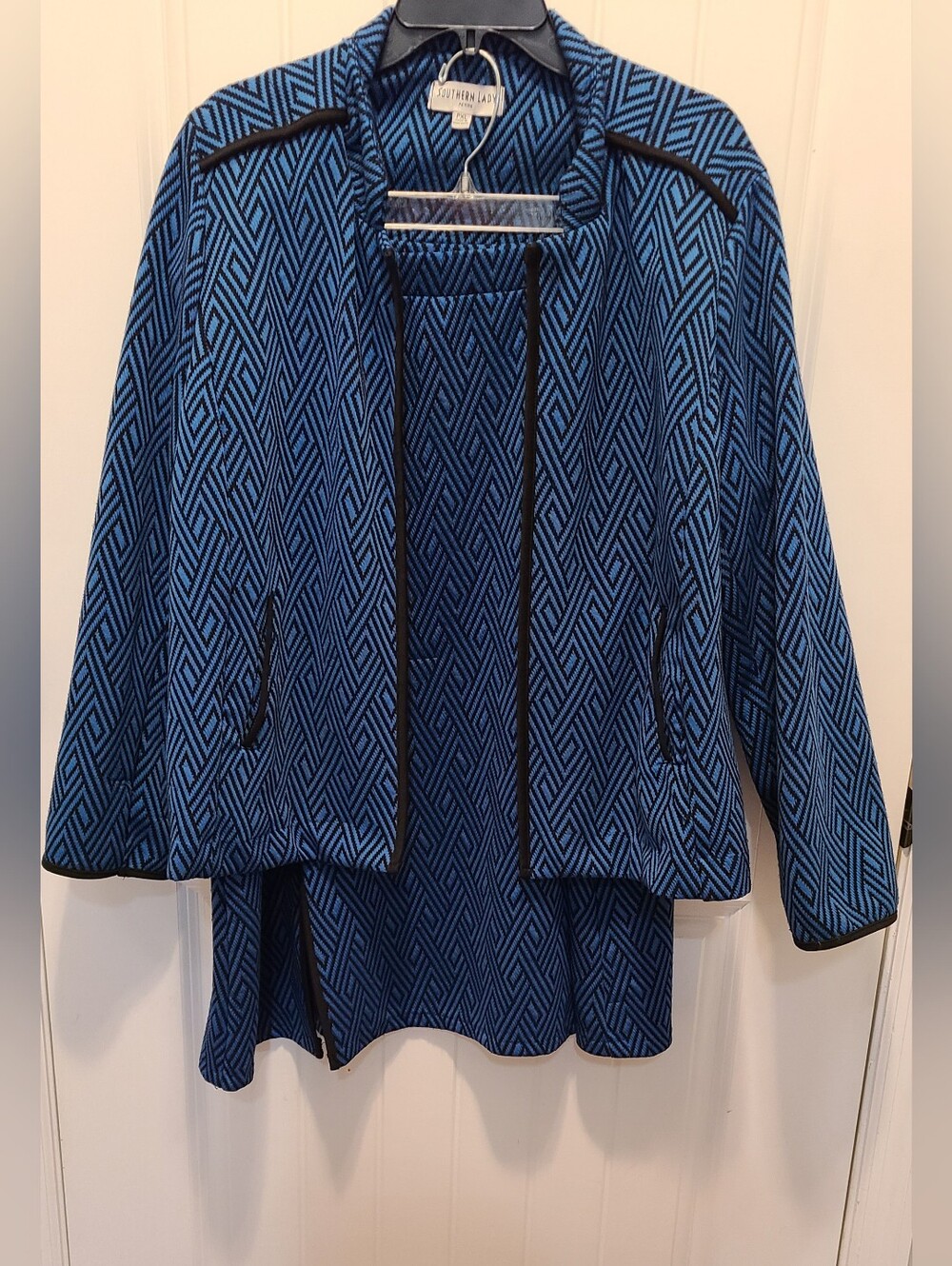 Southern Lady Blue & Black Geometric Knit Open Jacket W/skirt